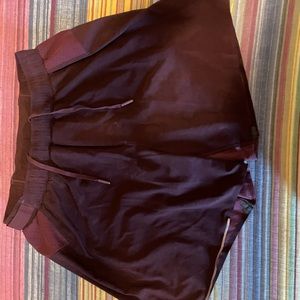 Lululemon shorts size small.